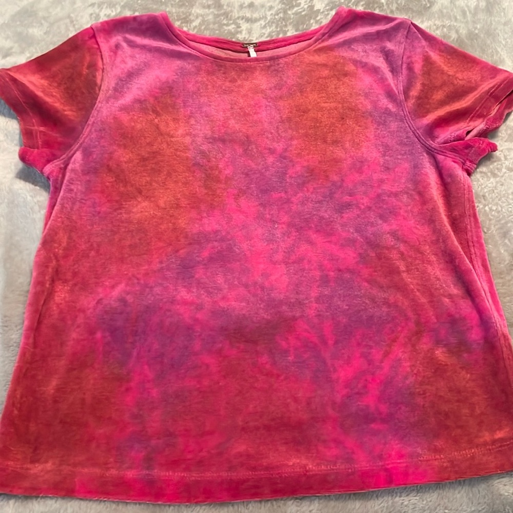 Free People tie dye velvet tee. Size M.